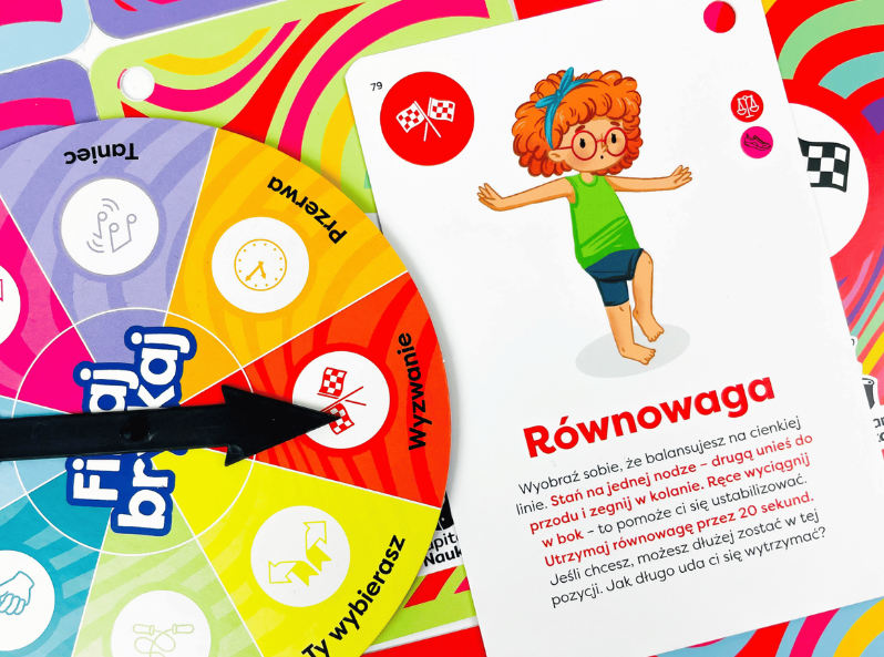 Fikaj, brykaj – gra ruchowa z kartami i kołem losującym dla dzieci od 4. roku życia