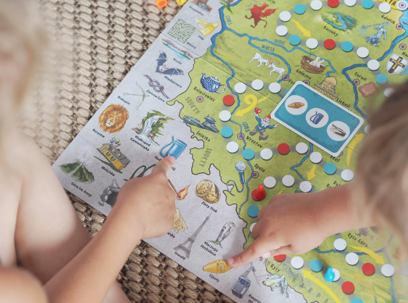 Gra edukacyjna Polska od Kapitana Nauki – planszówka dla dzieci i dorosłych