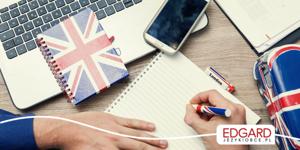 Kurs języka angielskiego na poziomie B1 – co trzeba zrobić, aby zdać egzamin?